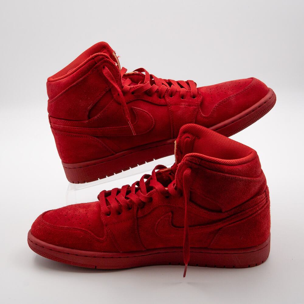Jordan 1 Red Suede Size 13 VNDS